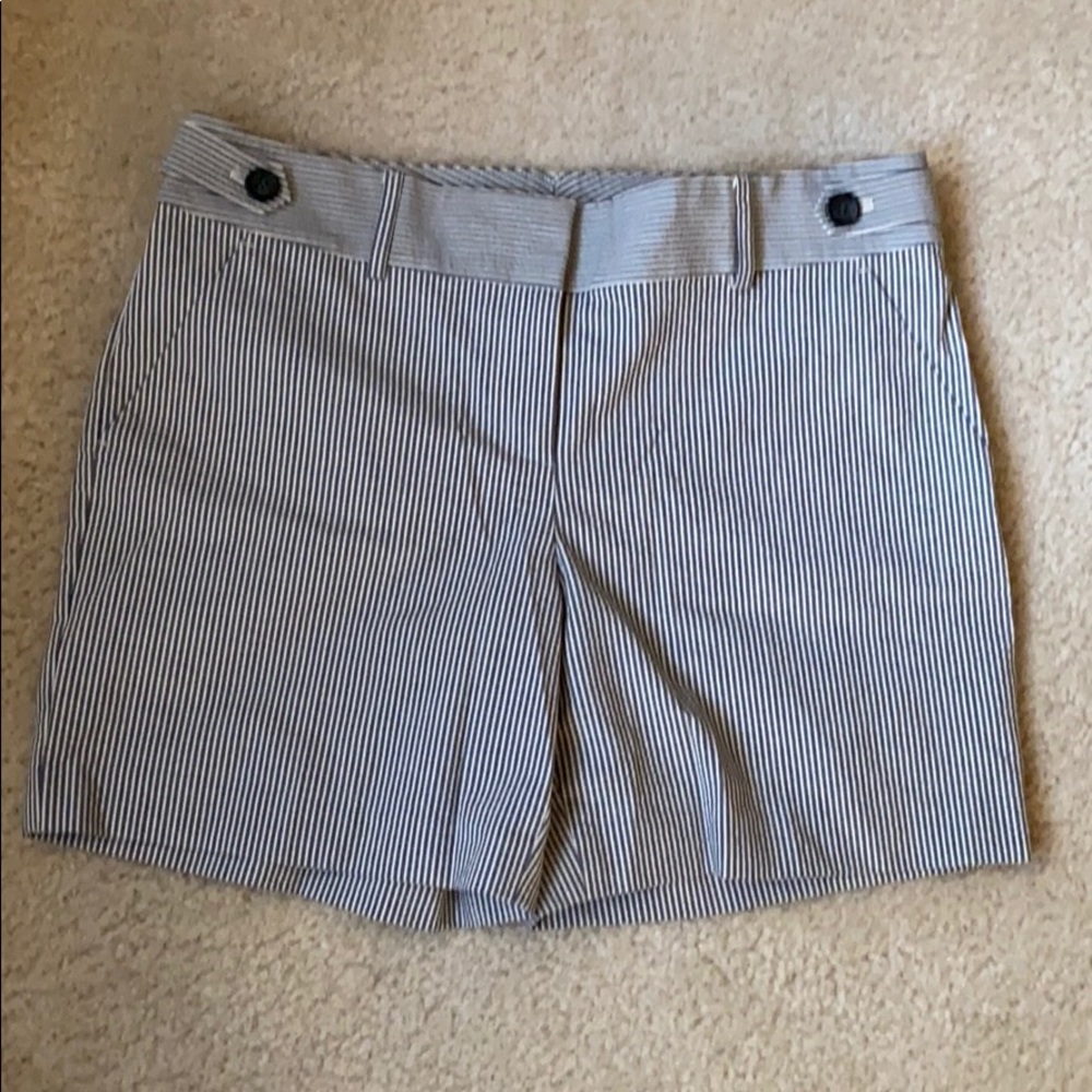 NWT Ann Taylor Shorts Sz. 4